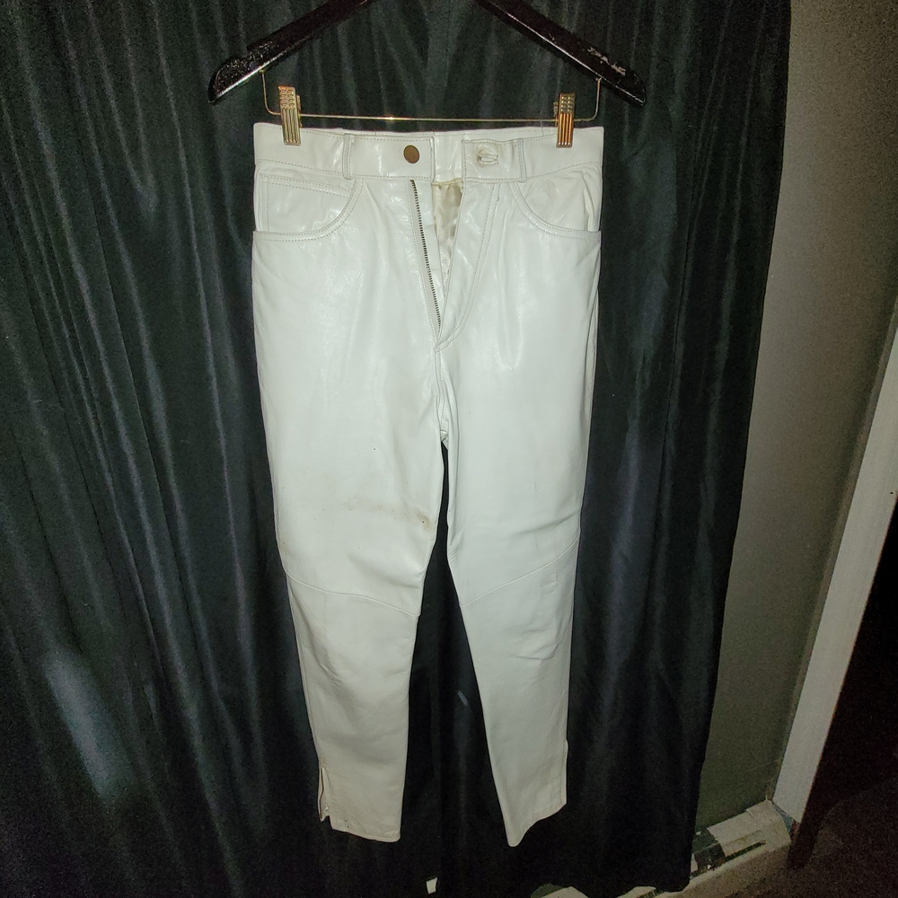 White Visione Blazer and Pants Set - Picture 9 of 10